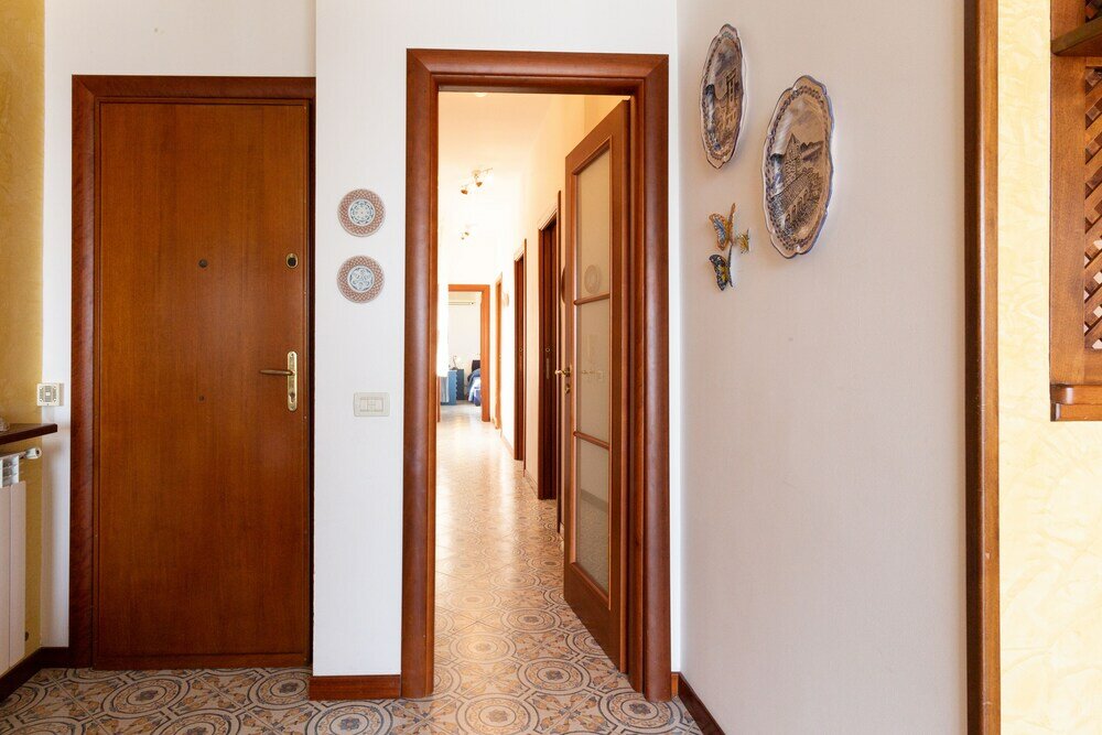 Фото Mondello Wonderful Seaview Apartment