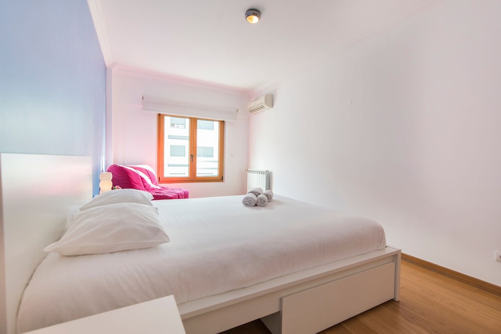 Фото Family Wonder Two Bedroom Garage