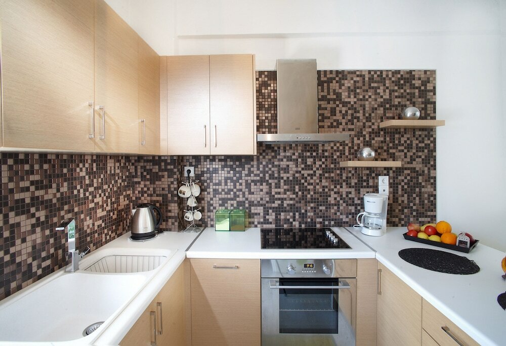 Фото Dream City Apartment near Beach & Venetian Port