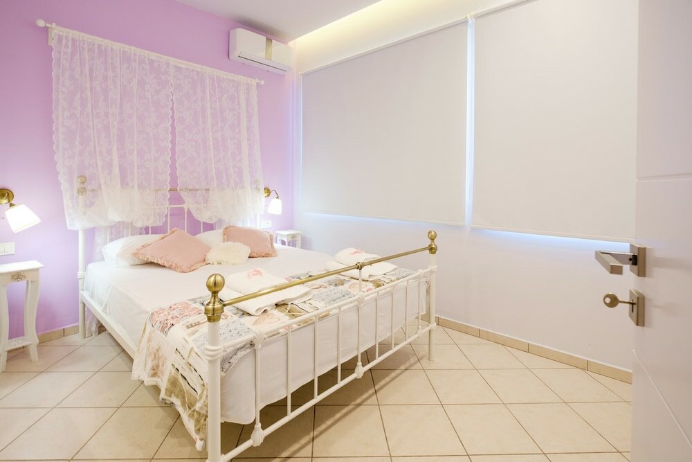 Фото Cozy Home close to old Port Sea Front & Parking