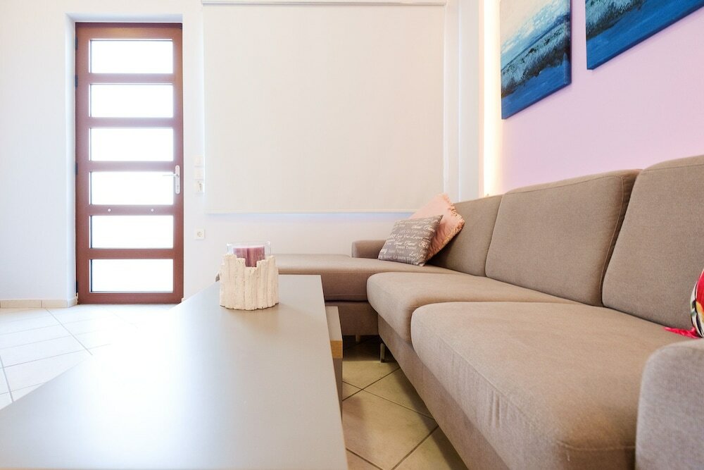 Фото Cozy Home close to old Port Sea Front & Parking