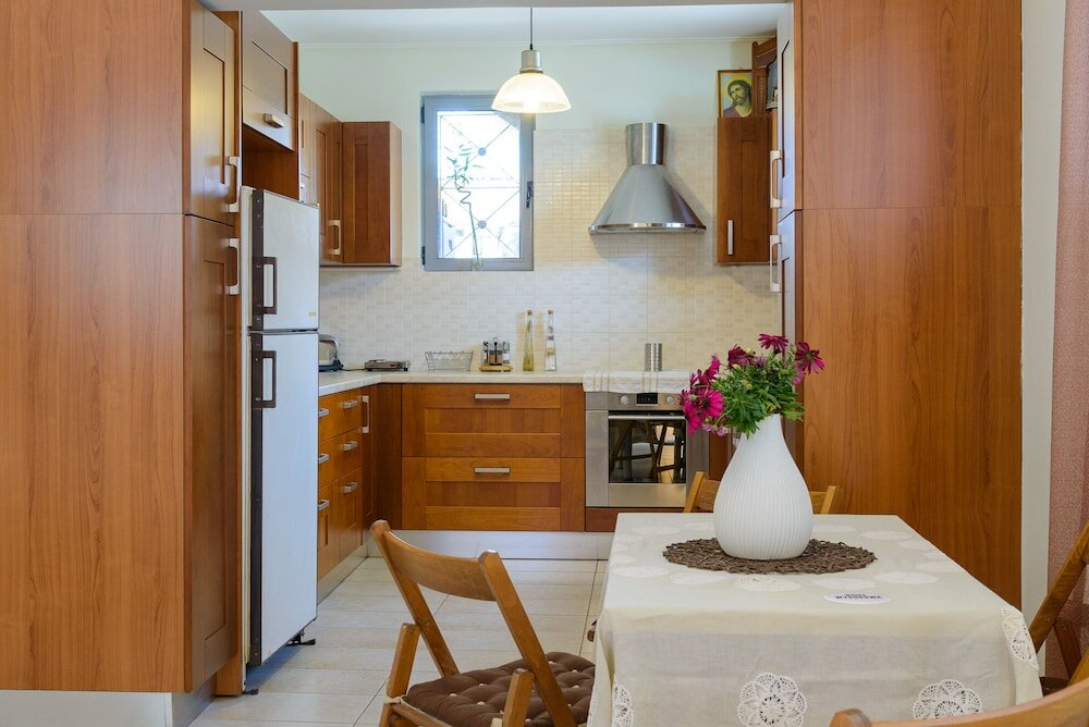 Фото Comfy Vacation Flat Near the Beach