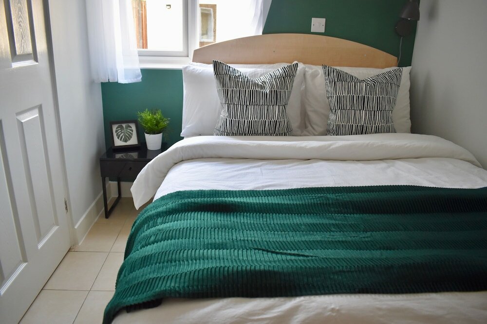 Фото The Spinney