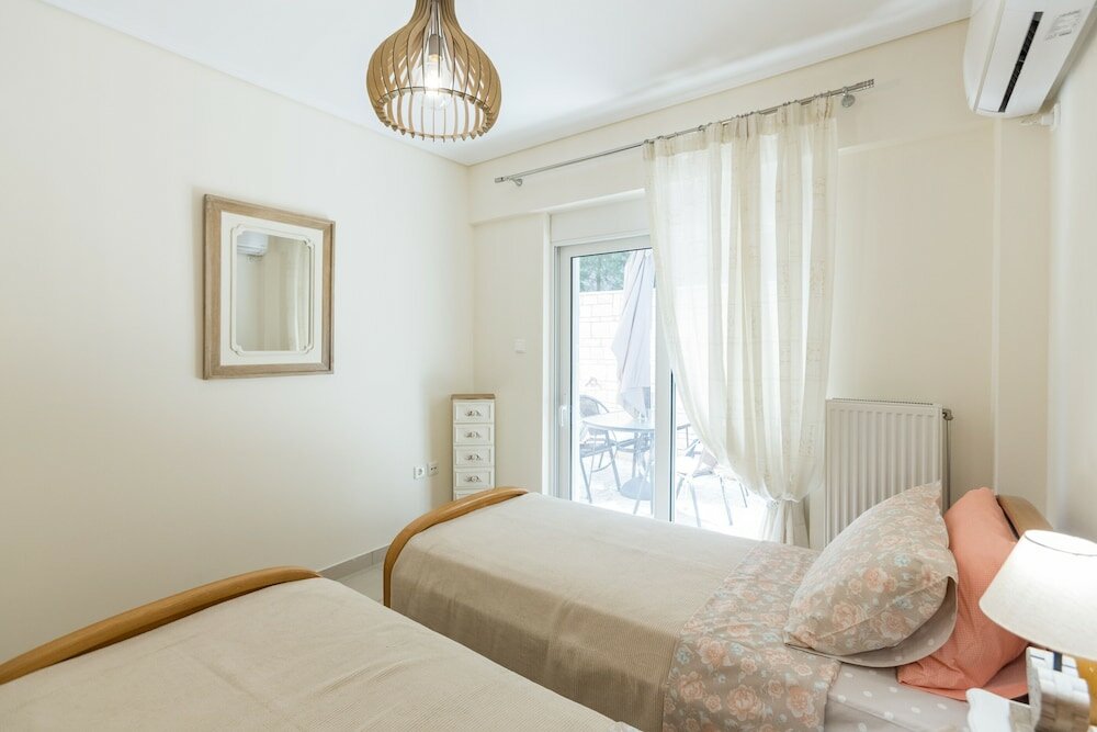 Фото New Stylish Apartment with Sea View