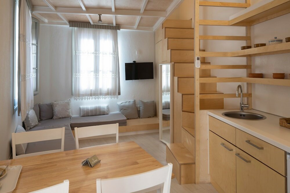 Фото L Anima Boutique Suites