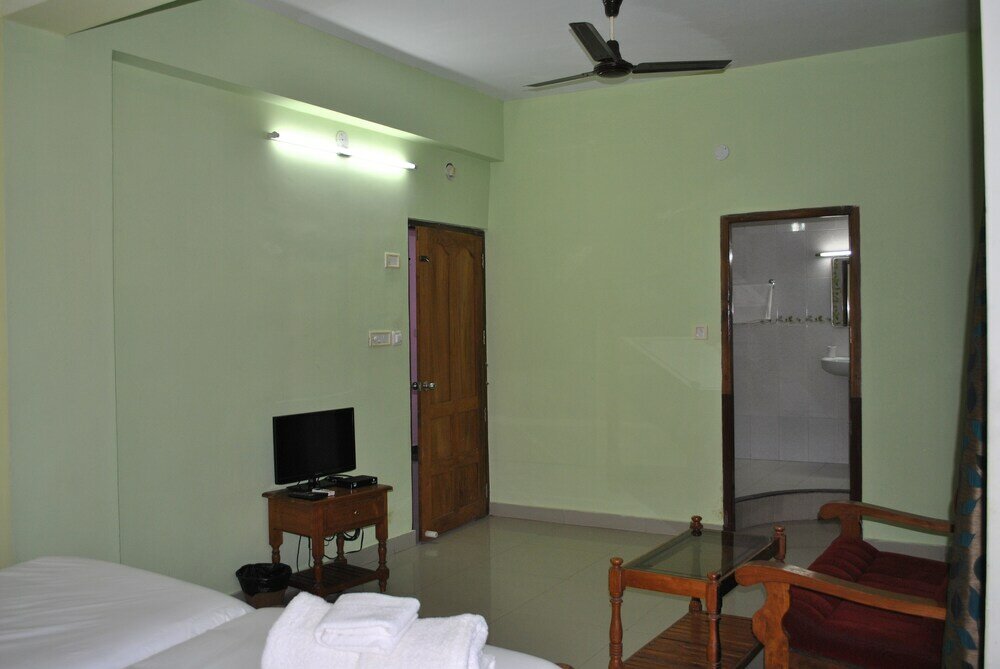 Фото Newton Neelakanta Boutique – Kovalam