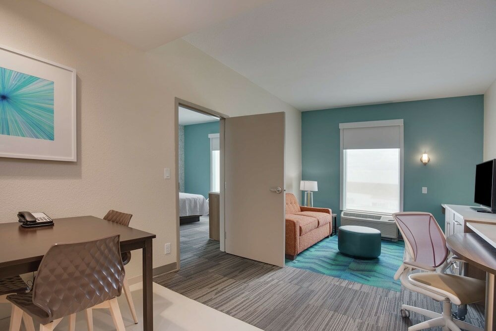 Фото Home2 Suites by Hilton Clermont