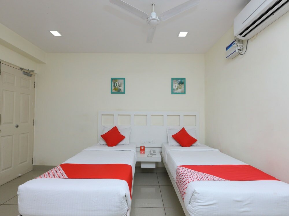 Фото Oyo 15132 Colors