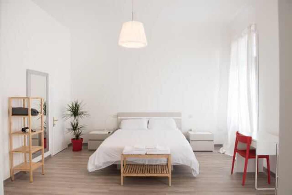 Фото Ca' Garibaldi Rooms