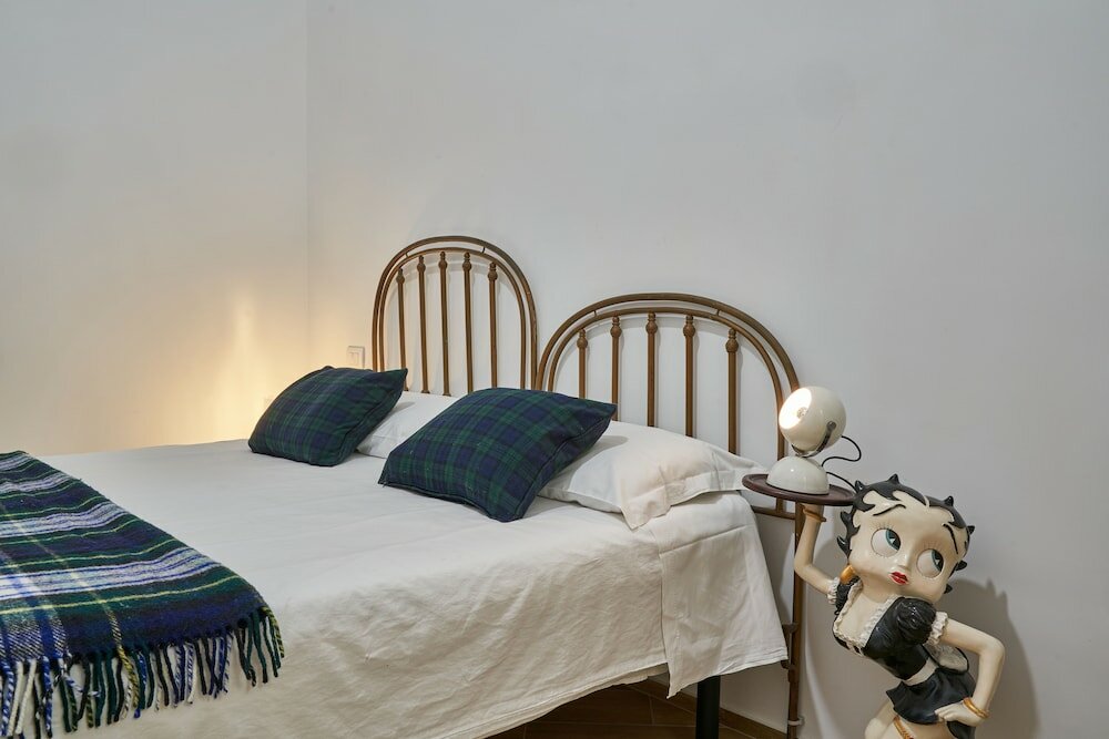 Фото Palazzo Bevilacqua Napoli B&b