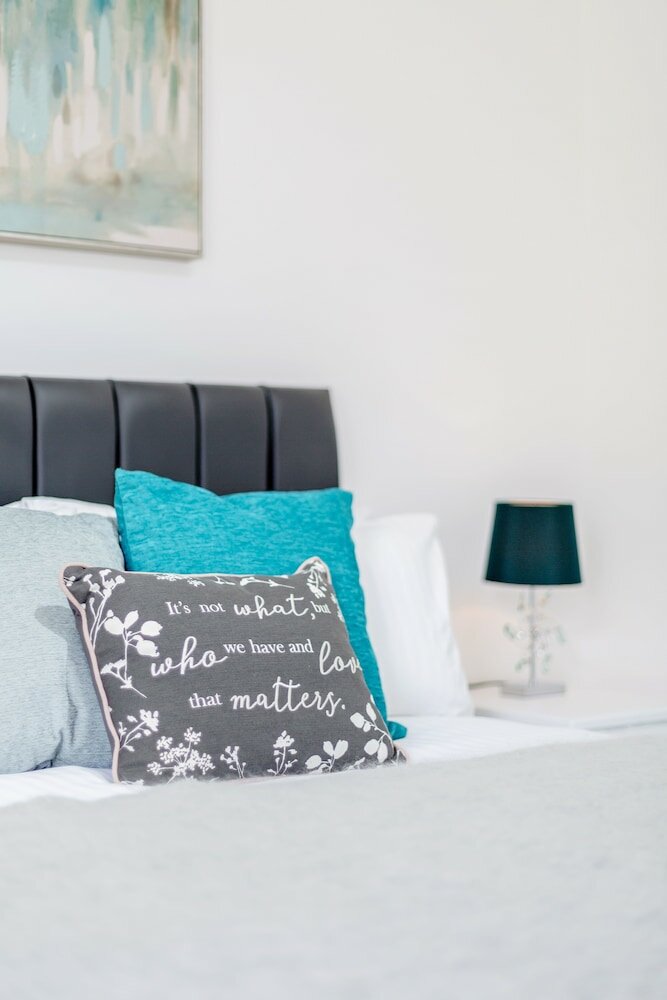 Фото Elthorne Luxury Apartments