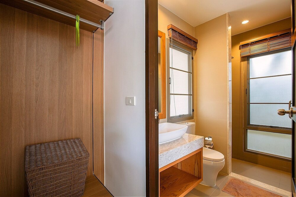 Фото Nai Harn Pool Villa - Villa Bond