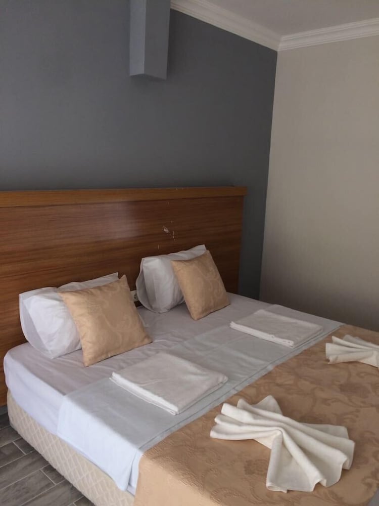 Фото Hotel De Huzur