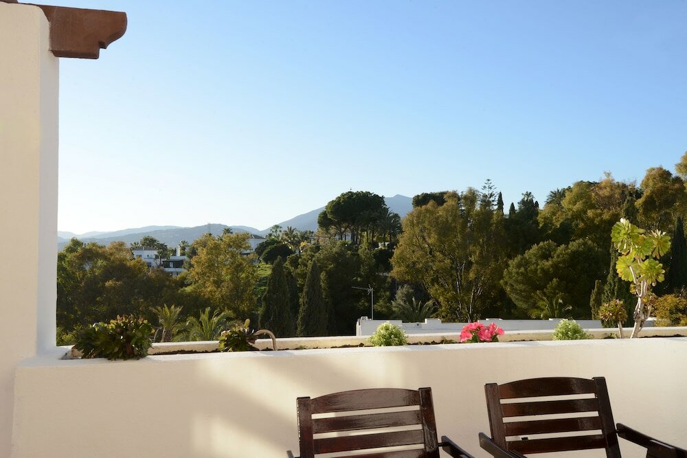 Фото Sierra Bermeja 1-414