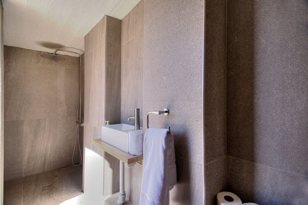 Фото The Observatory