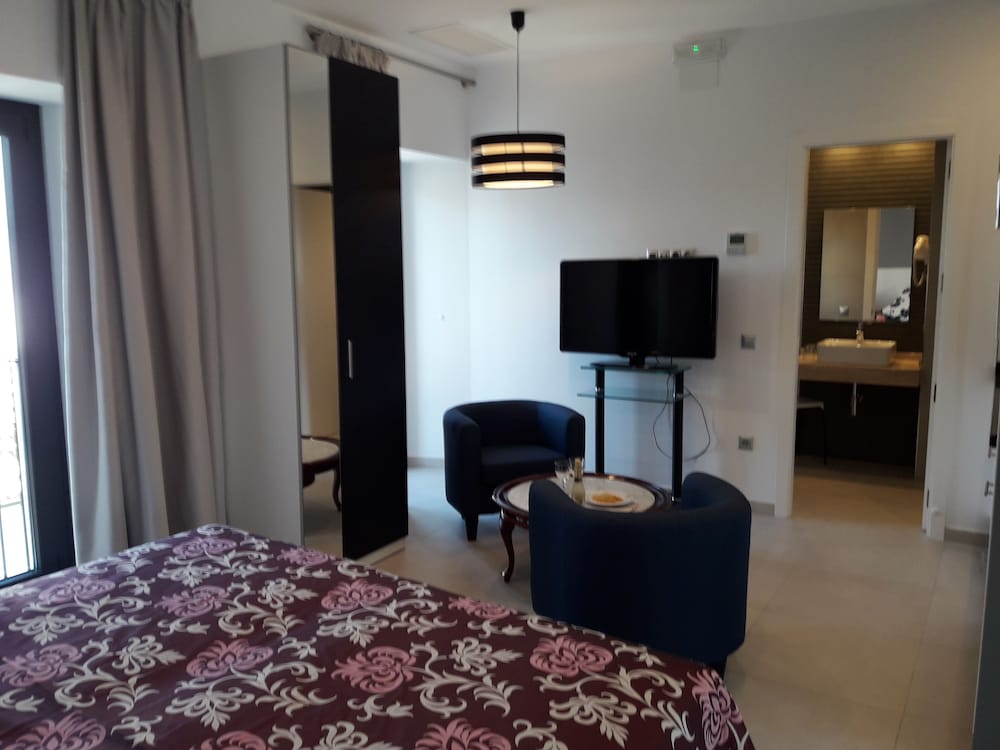 Фото Patio de la Escalera, Santiago