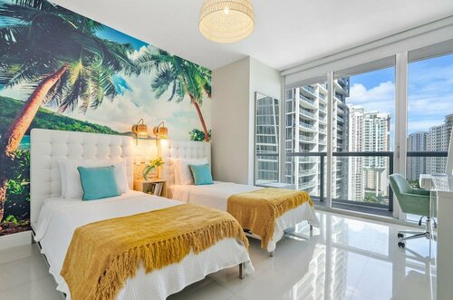 Гостиница Miami Vacation Rentals в Майами