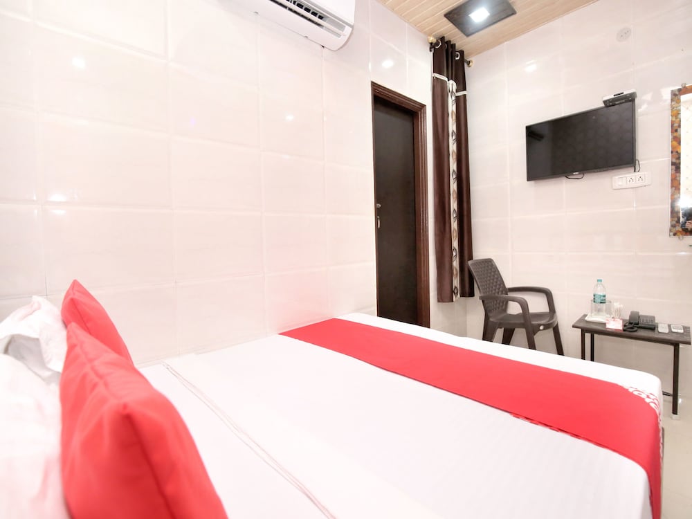 Фото Oyo 14466 Asha Bed & Breakfast