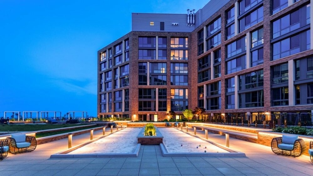 Фото Global Luxury Suites at The Wharf