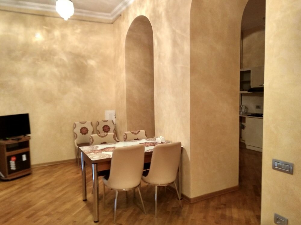 Фото Amadeo Hotel & Apartments