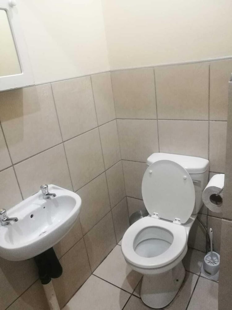 Фото Chancellor's Court Brooklyn Guest House