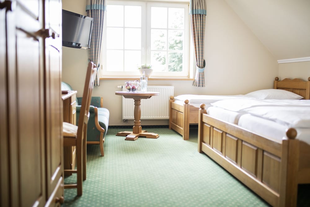 Фото Hotel Wardenburger Hof