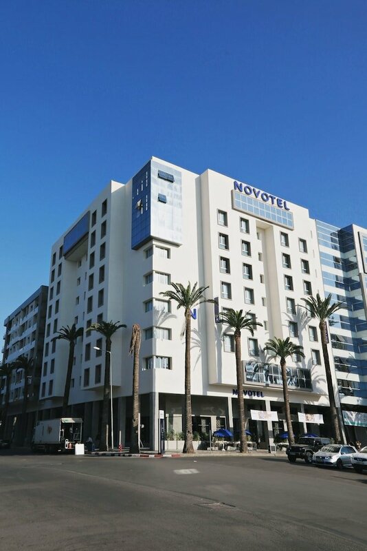 Апартаменты Appartement près de Novotel face au parc в Сеттате