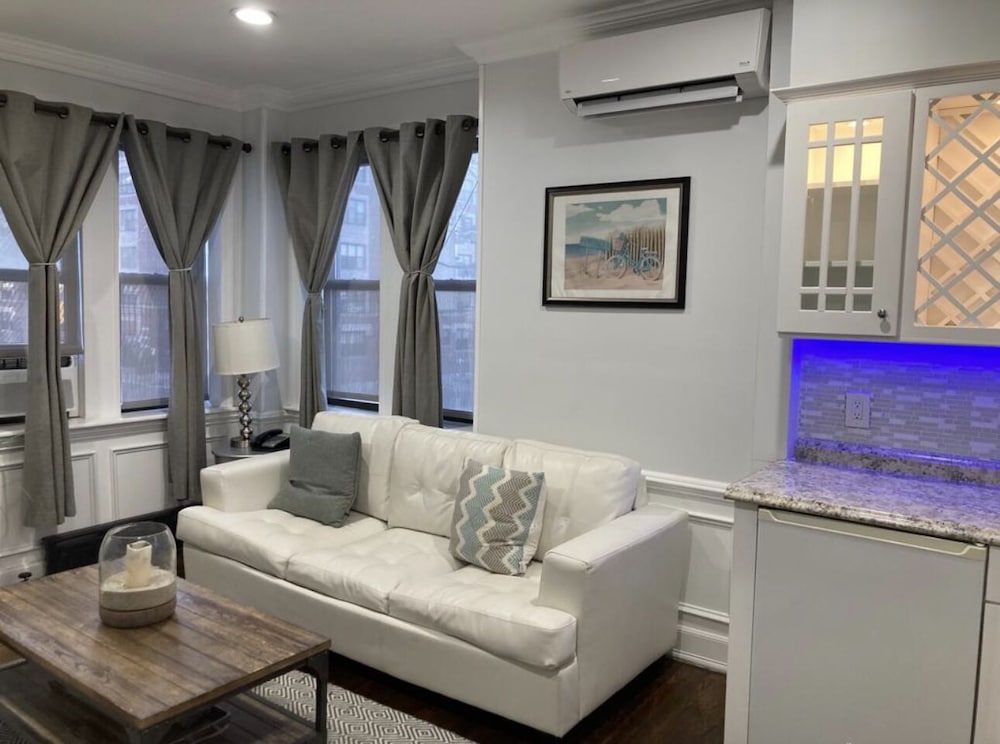 Фото Long Beach Hotel