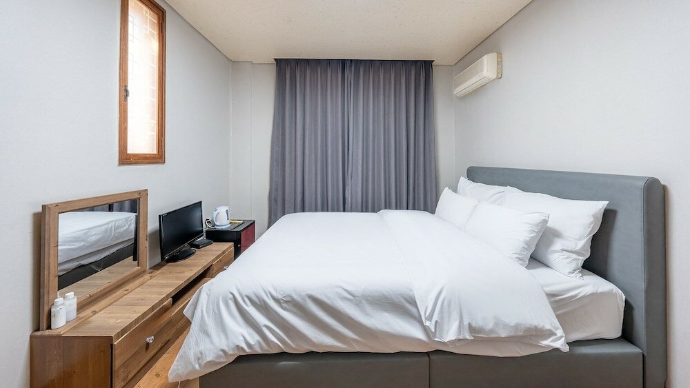 Фото Gyeongju Jang