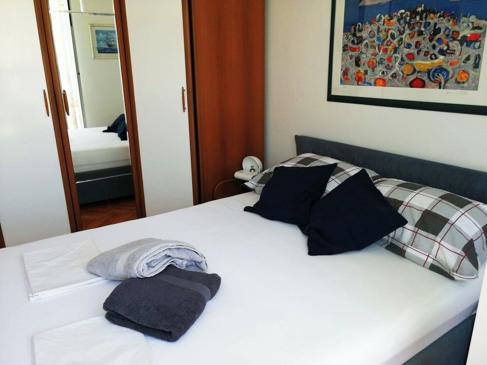 Фото Insideout Apartment