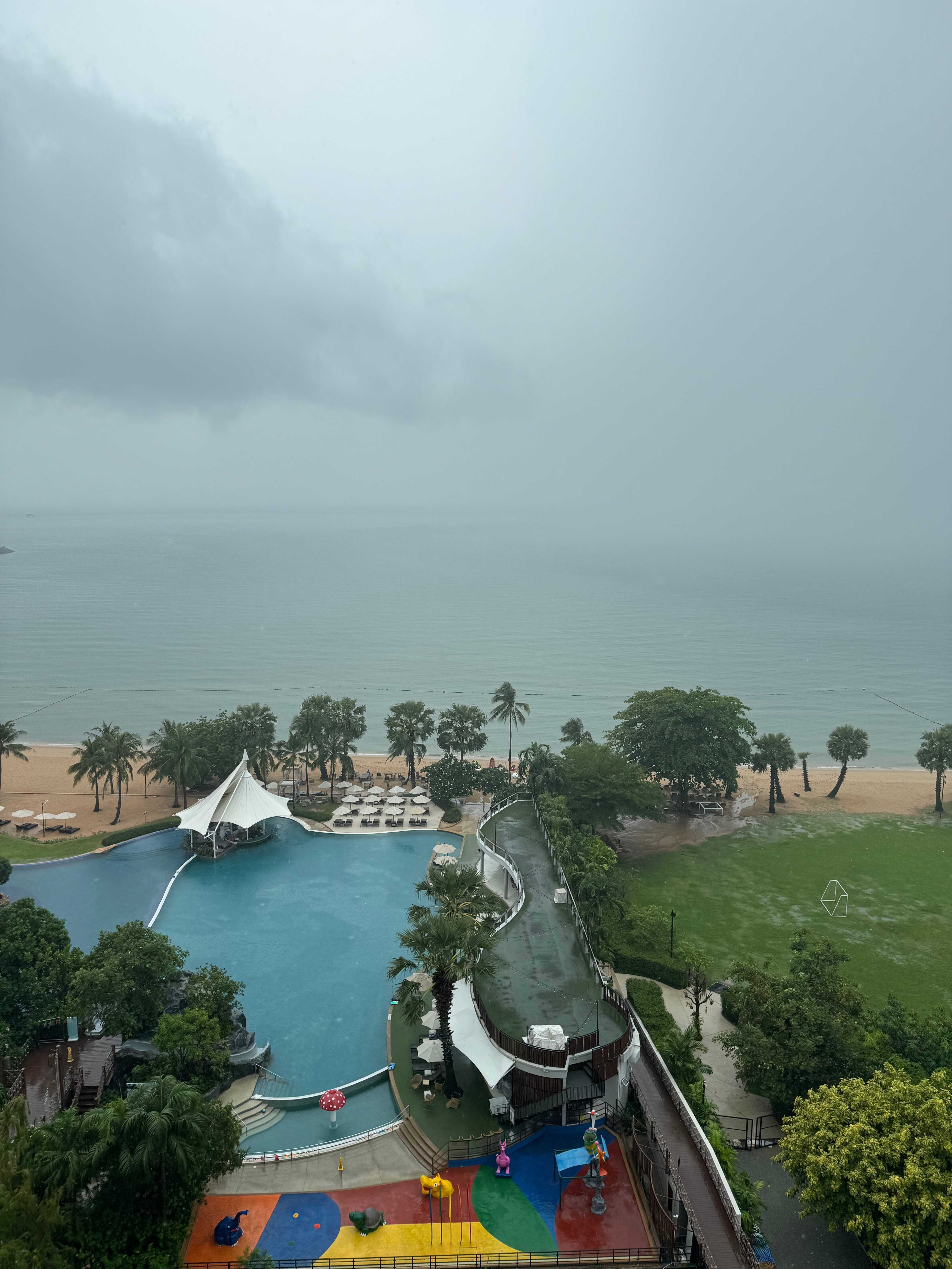 Фото Mövenpick Siam Na Jomtien Pattaya