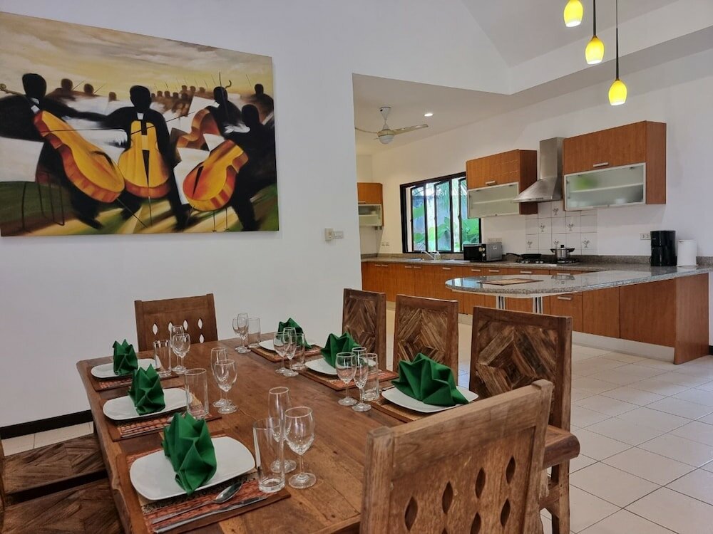 Фото Baan Santi Villa