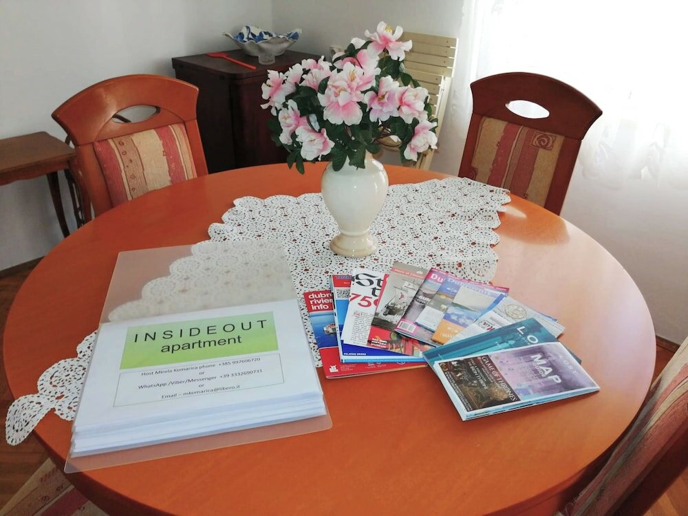 Фото Insideout Apartment