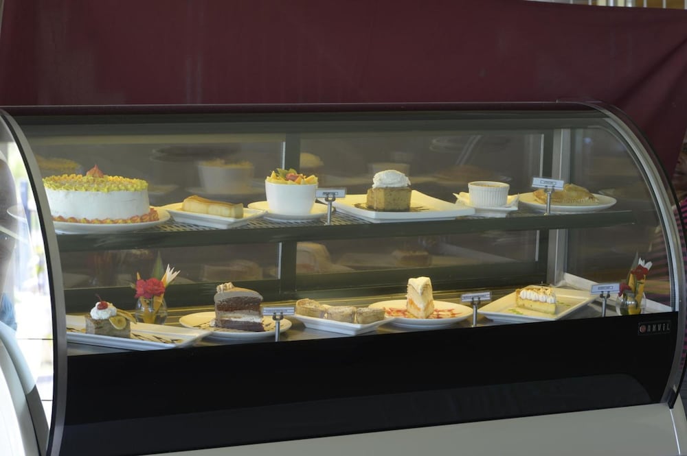 Фото Gazelle International Hotel