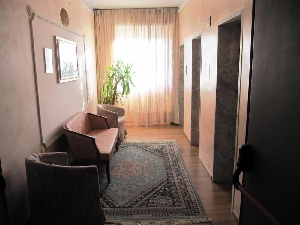 Фото Hotel Grazia Deledda