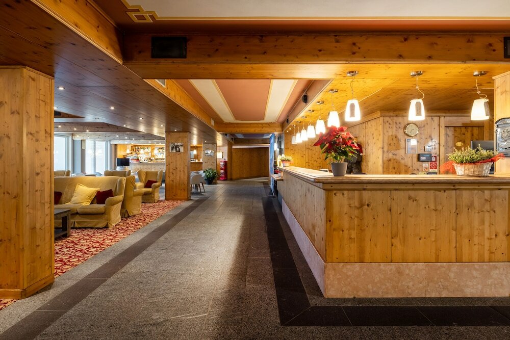 Фото Hotel Piandineve