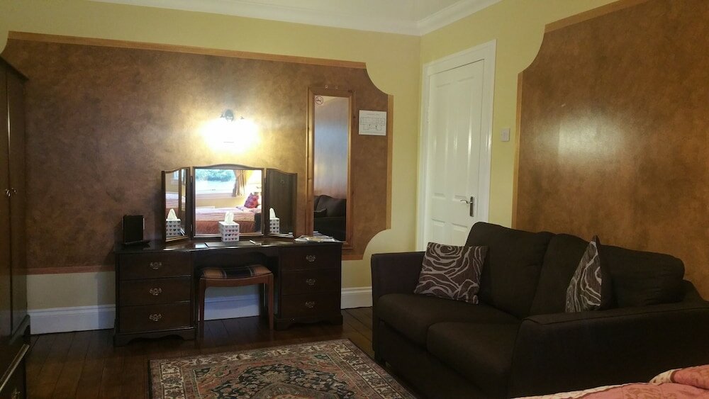 Фото The Old School Dalleagles