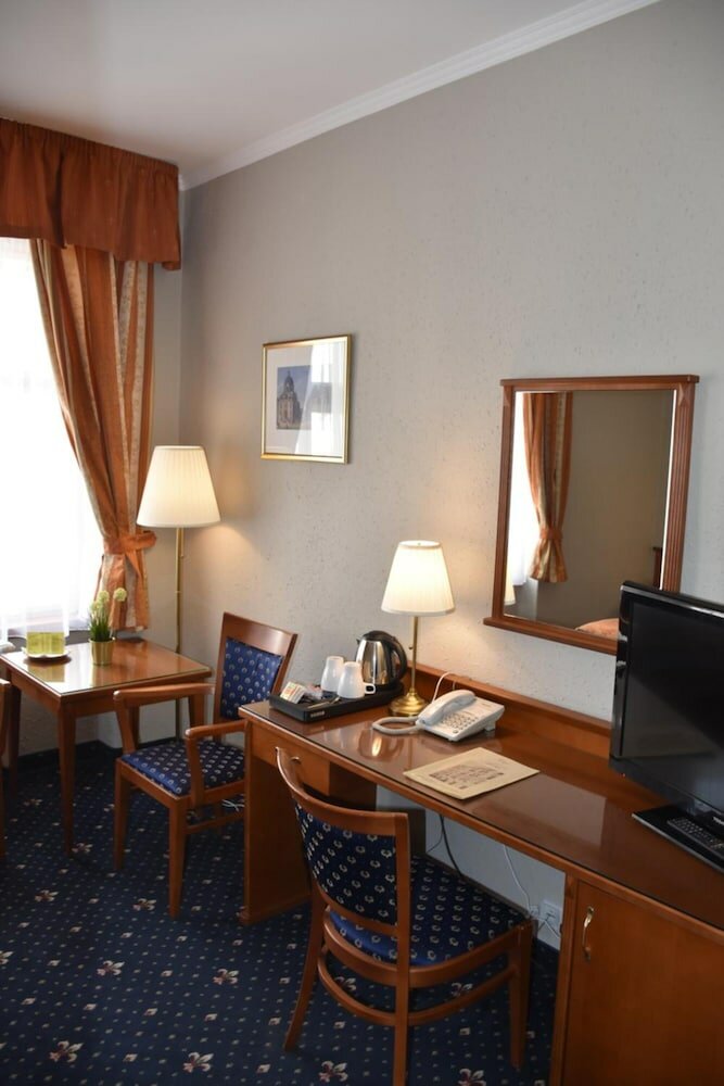 Фото Hotel Arbes