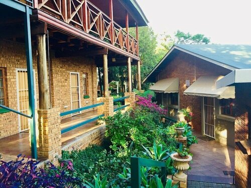 Гостиница Amper Bo Guesthouse в Претории