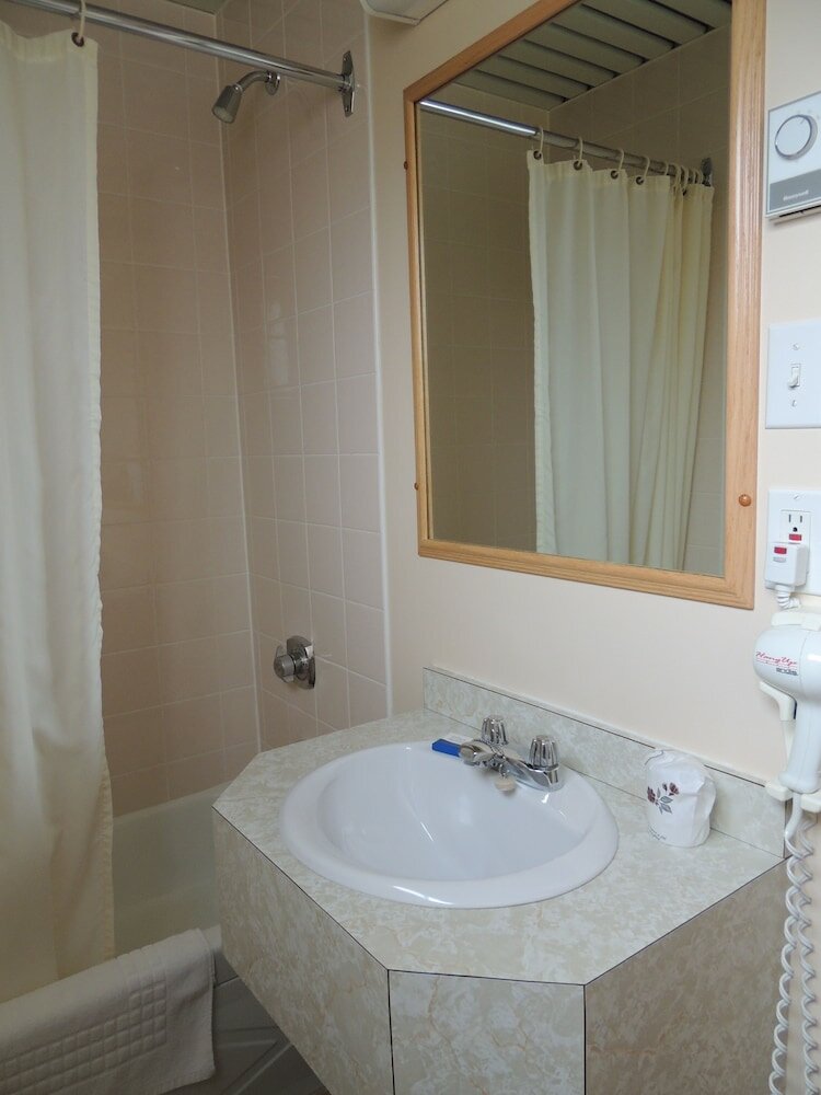 Фото Rodeway Inn