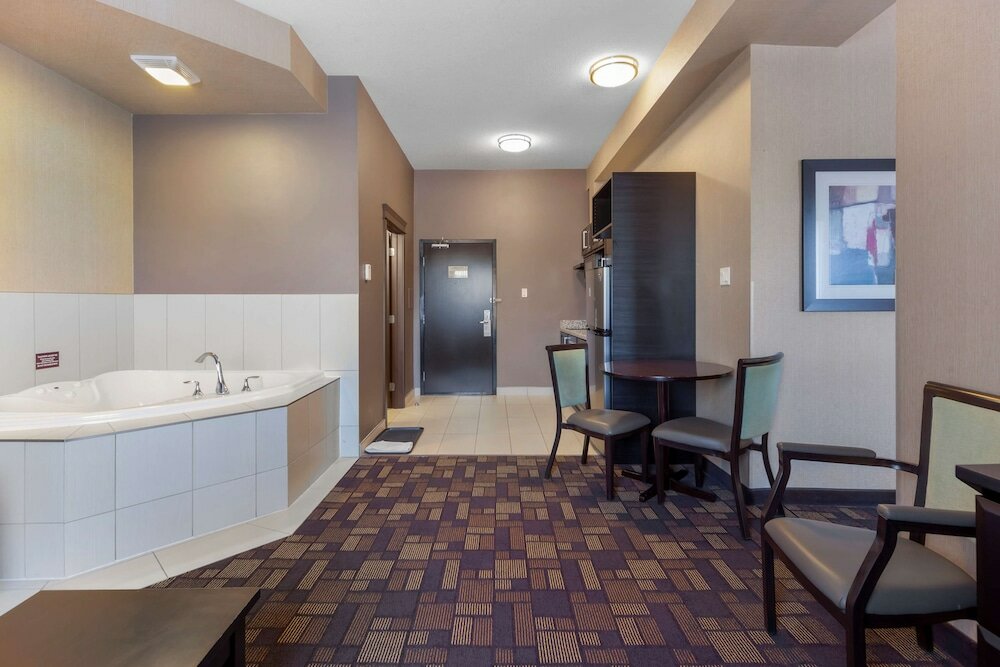 Фото Best Western Plus Fox Creek