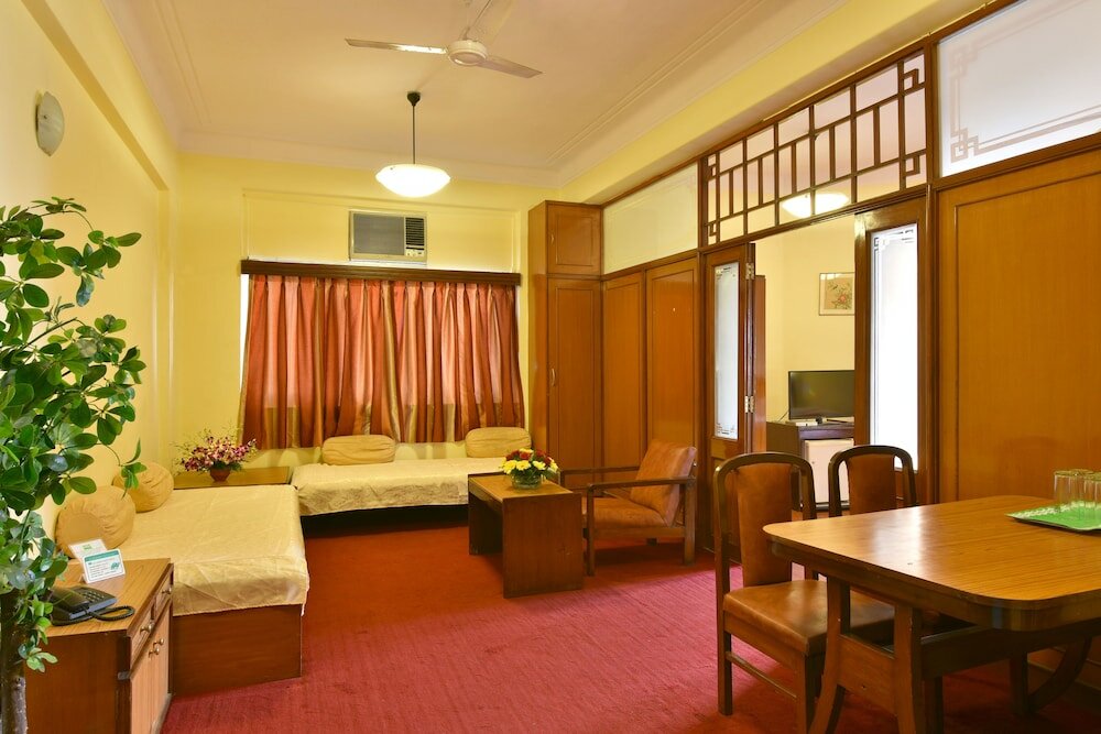 Фото Sea Green South Hotel