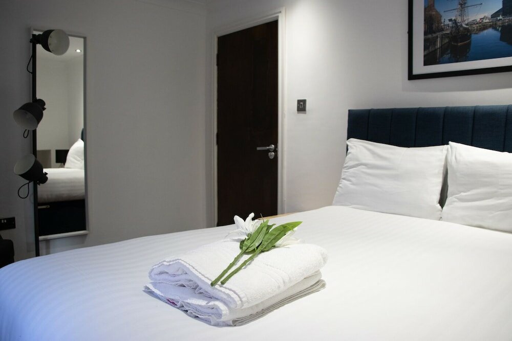 Фото UStay 27 Stanley Street Party Apartments