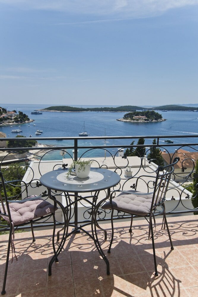 Фото Villa Milton Hvar