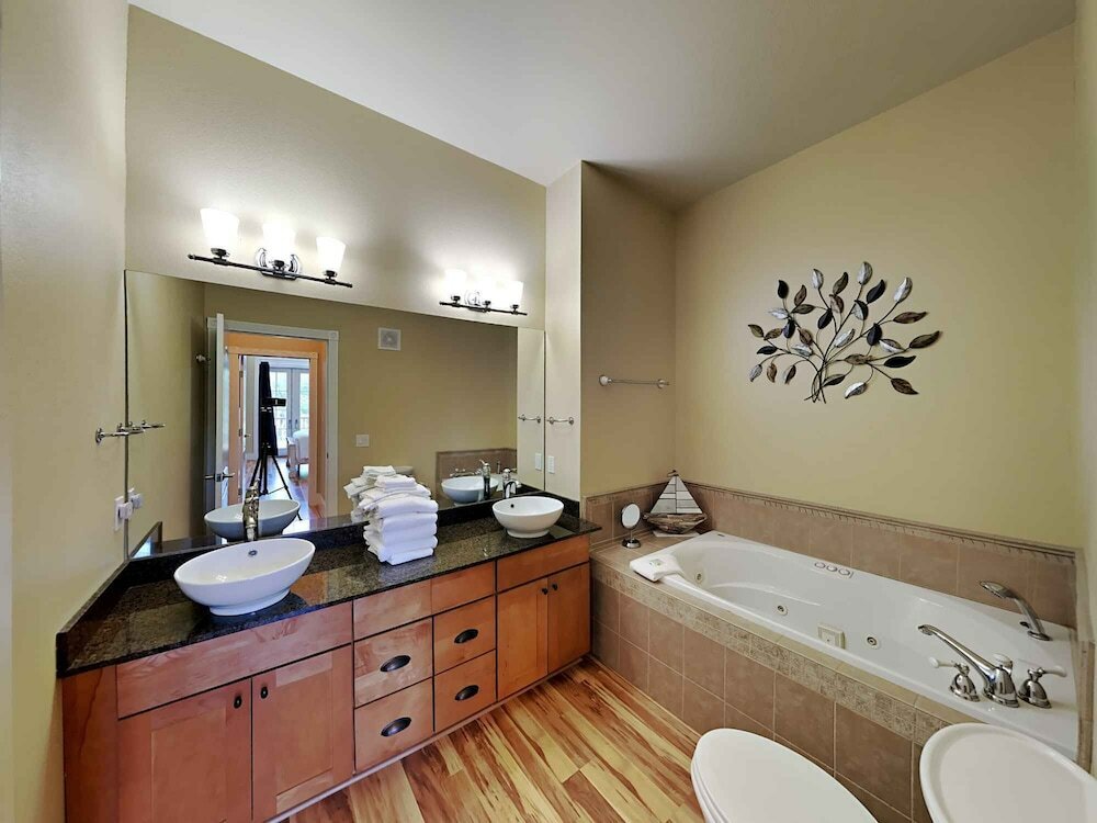 Фото Historic Aragon Executive Apartment