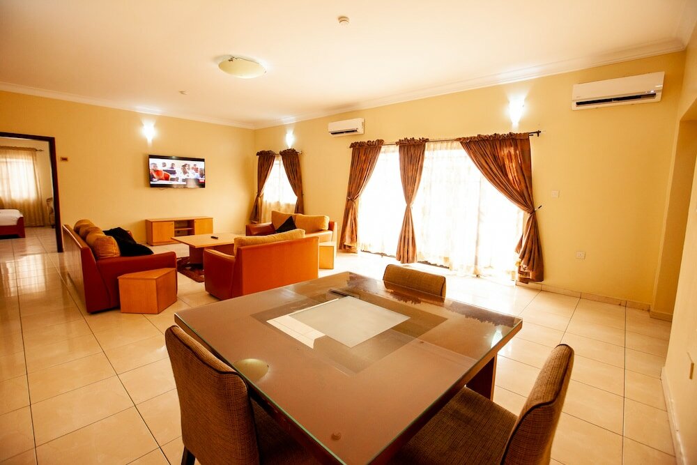 Фото Genesis Jersey Estate