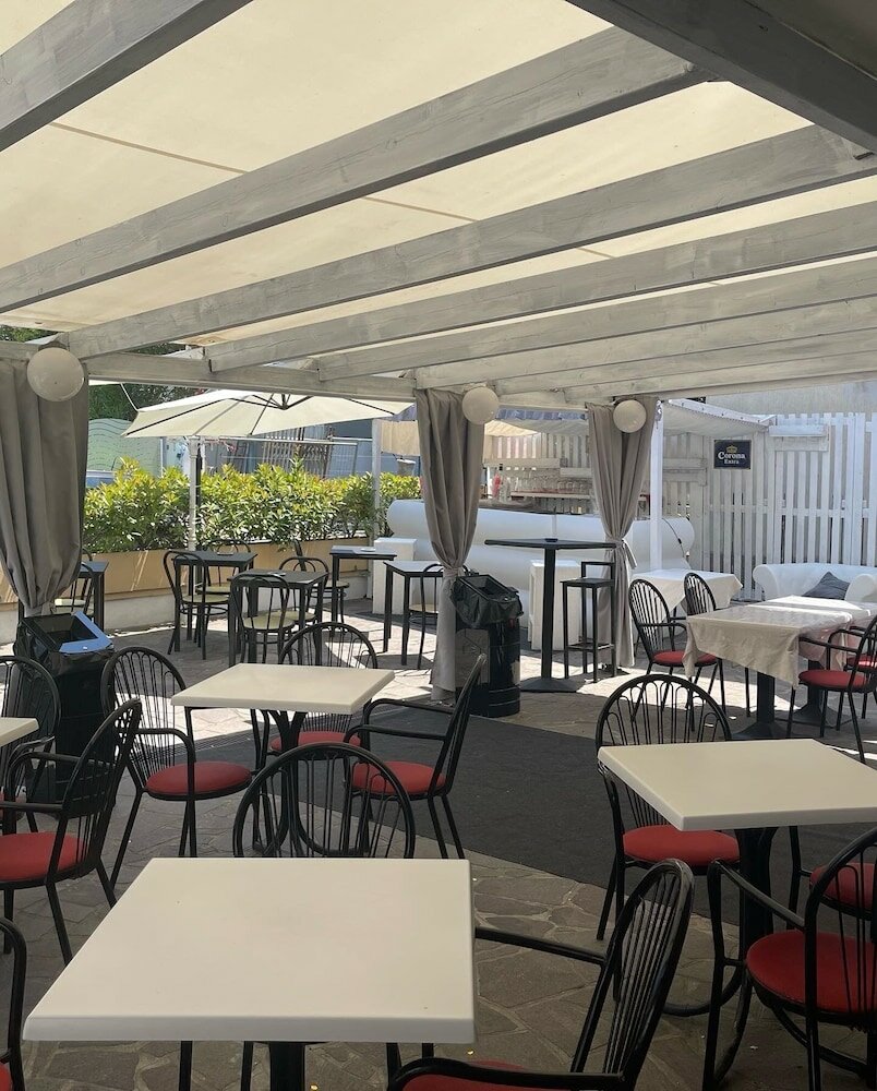 Фото Hotel Moroni