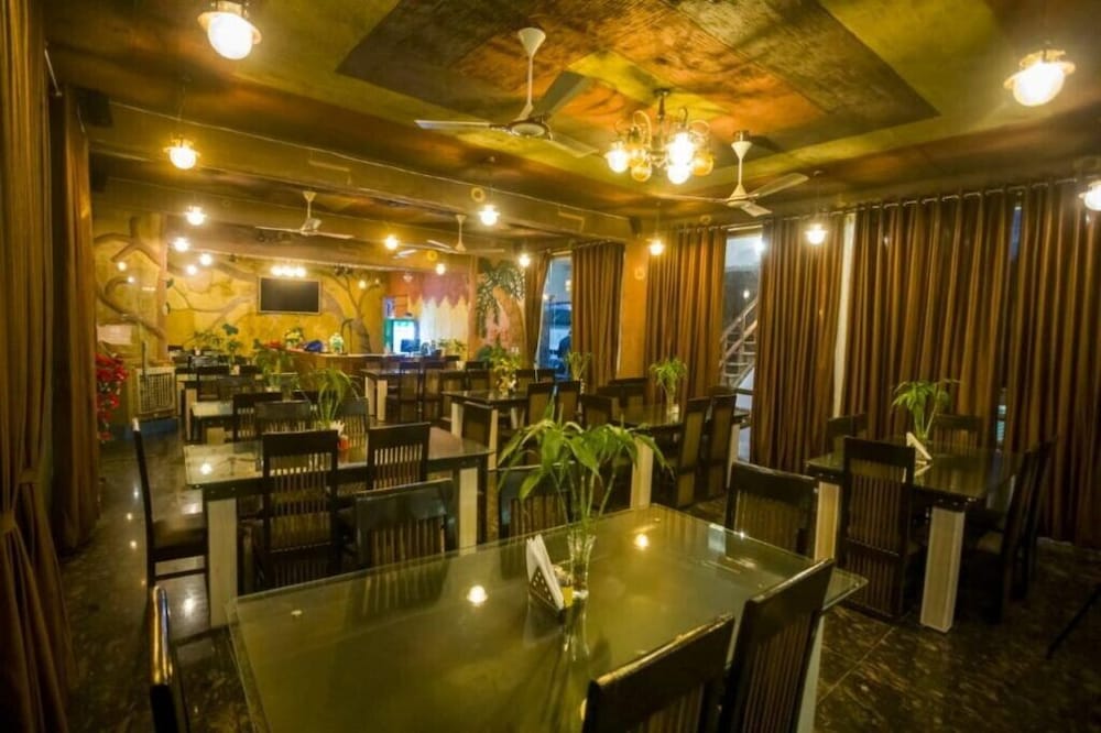 Фото Badigarh Palace Resort