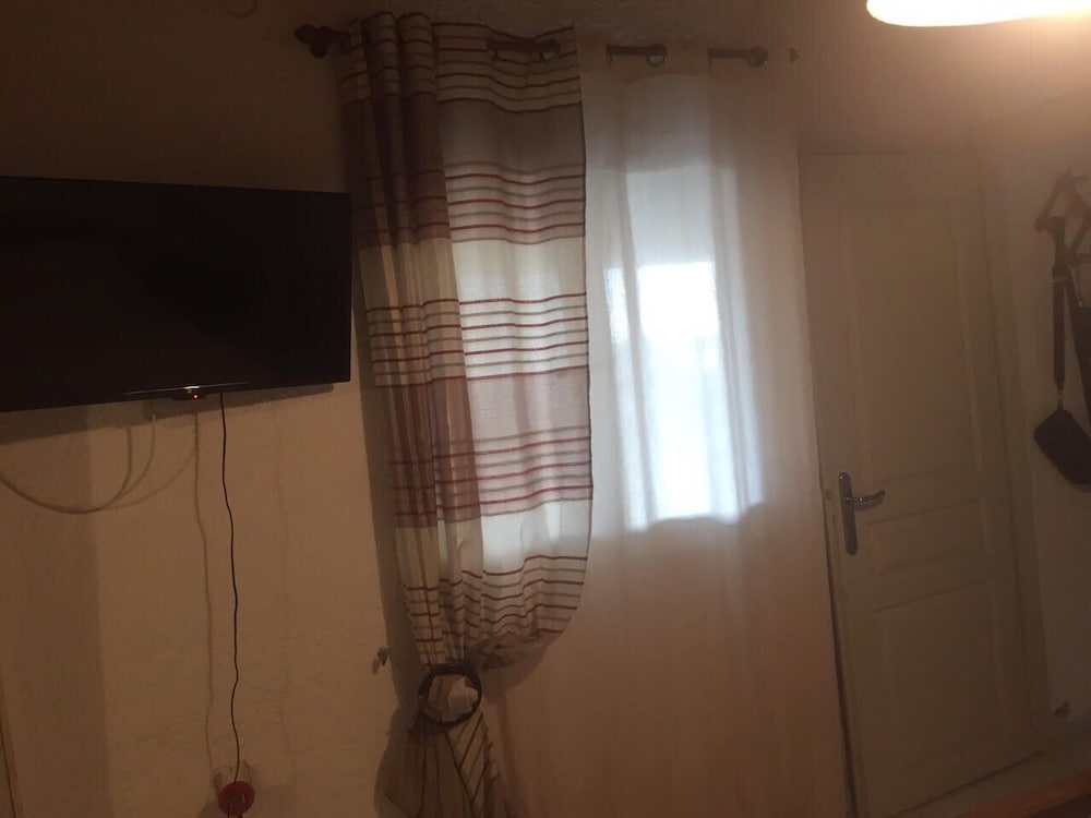 Фото Glamorous apartment with sea view