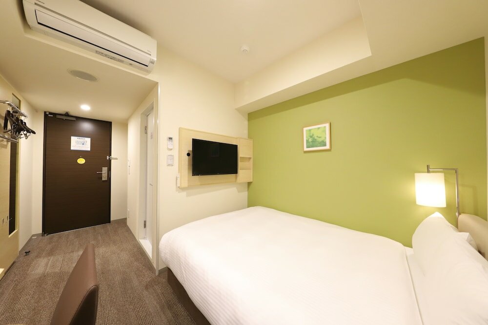 Фото Smile Hotel Shinagawa Sengakuji